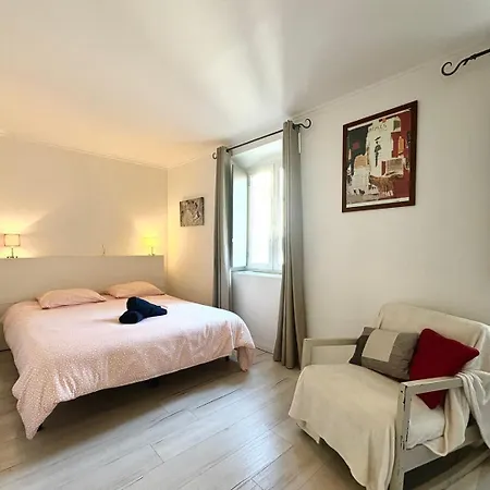Lägenhet Le Saint Antoine, Arenes, 2 Chambres, Clim Nîmes