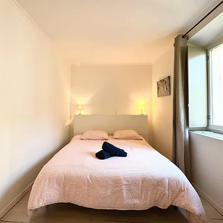 Lägenhet Le Saint Antoine, Arenes, 2 Chambres, Clim Nîmes